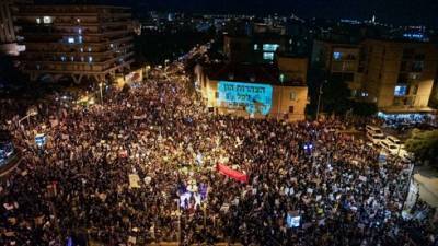 Государство ответило БАГАЦу: нет причин ограничивать демонстрации у резиденции Нетаниягу