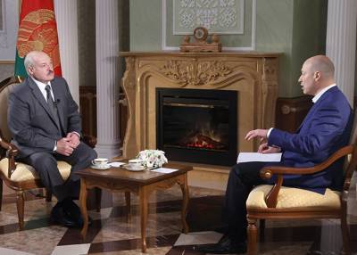 Лукашенко заявил, что коронавирус ему подкинули
