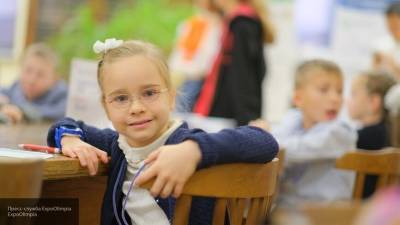 Школьники из многодетных семей на Ямале получат выплаты к 1 сентября