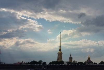 Погода в Петербурге: в пятницу ожидается до +23