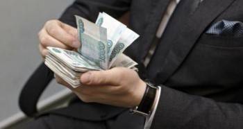В России озвучена средняя зарплата чиновника
