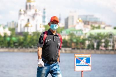 Число зараженных коронавирусом в России превысило 877 тыс. человек