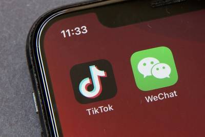 Трамп подписал указ "О борьбе с угрозой WeChat"