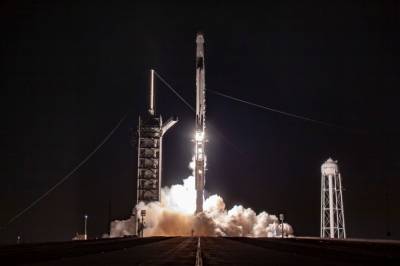 SpaceX вывела на орбиту еще 57 интернет-спутников Starlink. Видео
