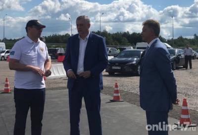 Александр Дрозденко попросил министра транспорта РФ не снижать темпы работ на дорогах Ленобласти