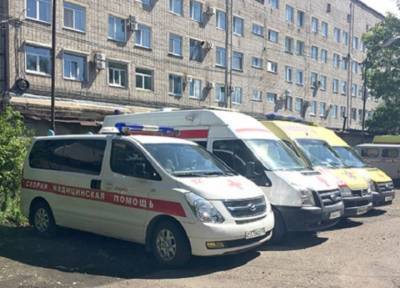 Пьяная школьница во Владивостоке впала в кому после поминок по умершему другу