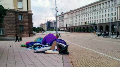 Протесты в Болгарии: полиция снесла палаточные городки в Софии, Варне и Пловдиве. Задержаны 12 протестующих