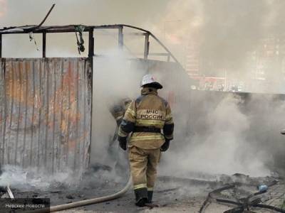 Пожар охватил здание ГИБДД в Москве