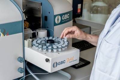 В Китае началось строительство еще семи лабораторий с опасными вирусами - Cursorinfo: главные новости Израиля