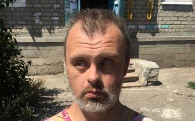 "Просто вывезли и выбросили": под Харьковом мужчина с тяжелой болезнью семь лет мучается в больнице