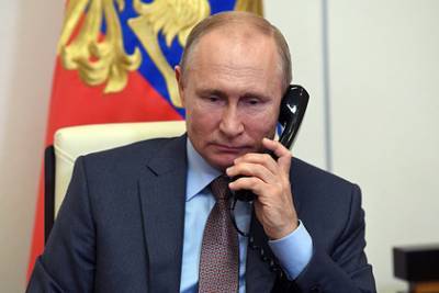 Путин позвонил Лукашенко накануне выборов