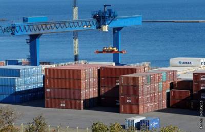 В Одессе сочли безопасным груз 10 тыс. тонн аммиачной селитры в порту