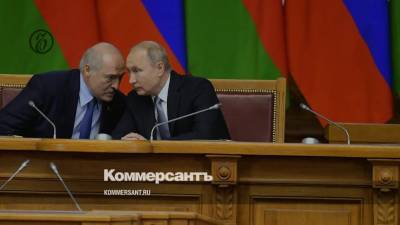 Путин обсудил с Лукашенко задержание россиян