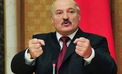 Лукашенко пригрозил «оторвать яйца» недоброжелателям из России