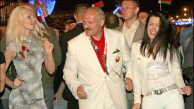 "Проект" рассказал об участии близких подруг Лукашенко в белорусской политике