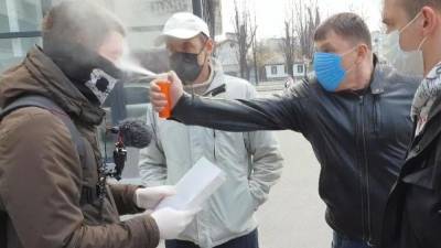 На Украине продолжают нападать на журналистов
