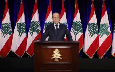 Президент Ливана о причинах взрывах в Бейруте: возможно внешнее вмешательство