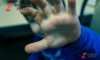 В Екатеринбурге ребенок-инвалид больше года не может получить необходимое оборудование