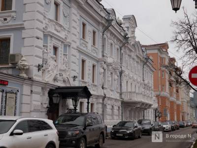 Почти 600 тысяч рублей выделено на новый паркет в Бальном зале усадьбы Рукавишниковых