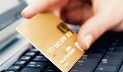 Иркутянам выдадут "учебные" банковские карты для защиты от мошенников