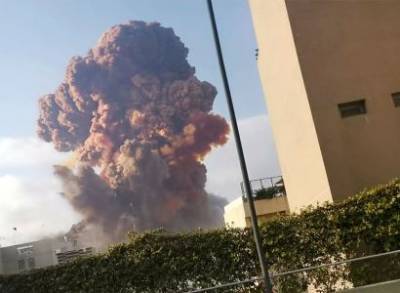 В результате взрыва в Бейруте повреждены четыре больницы