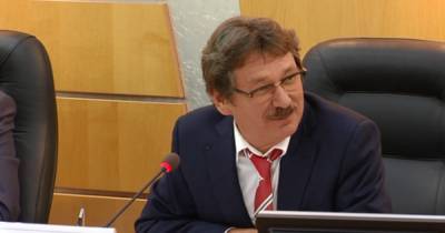 Депутат Сургута задекларировал 26 квартир, 10 самолетов и газопровод