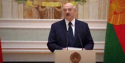 Александр Лукашенко - Владимир Караник - Лукашенко готов сдать кровь, чтоб ввести оппозиционерам плазму с антителами (видео) - sharij.net - Белоруссия