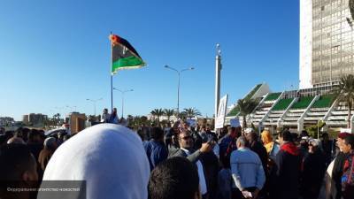Жители Триполи вышли на акцию протеста против коррупции ПНС Ливии