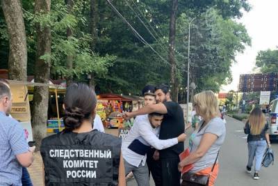 Студенты медакадемии спасли жертву нападения с ножом в Ставрополе