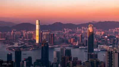 Гонконг осуждает действия США в отношении Пекина