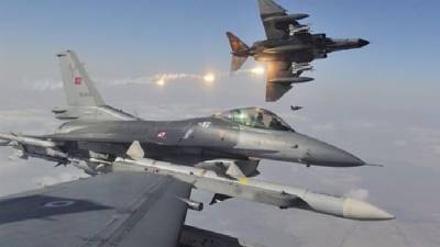 Авиация Турции на несла удар по курдским боевикам на севере Ирака