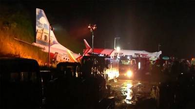 Число погибших в результате жесткой посадки «Боинга-737» в аэропорту на побережье Индии выросло до 20