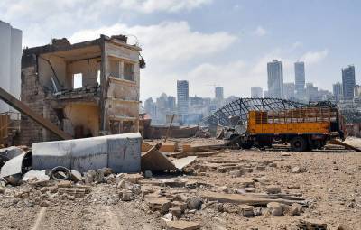 Более 60 человек пропали без вести в результате взрыва в Бейруте