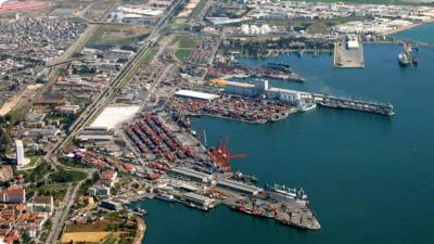 Турция готова открыть Мерсинский порт для нужд Ливана
