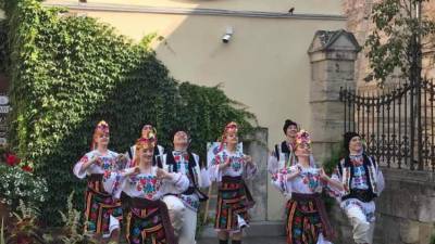 Львовские танцоры приняли участие в мировом 24-часовом марафоне
