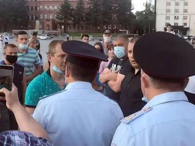 В столице на акции солидарности с Хабаровском начались задержания