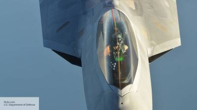 В Китае «подделали» гордость США – уникальную крышку кабины F-22