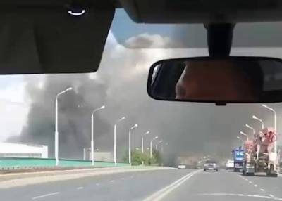Пожар произошел на заводе по производству сэндвич-панелей в Волгоградской области