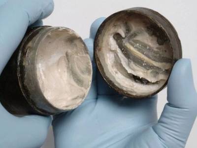 В болоте нашли 2000-летний крем для лица: им пользовался богатый римлянин