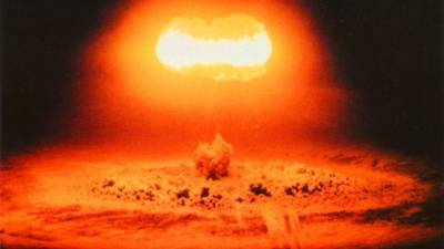 Политолог объяснил, почему выросла вероятность ядерной войны