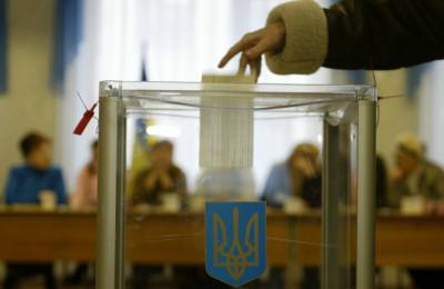 Зеленский пошел на беспрецедентную узурпацию – часть регионов лишат возможности голосовать на осенних выборах