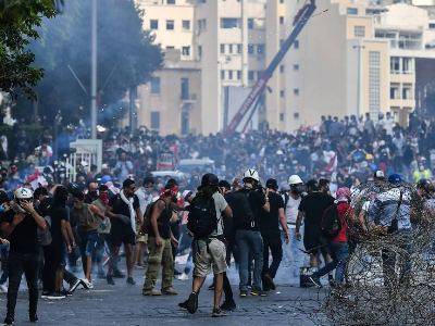 Протестующие в Бейруте заняли здания МИД и Министерства экономики Ливана