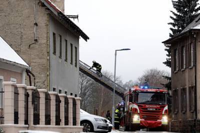 11 человек погибли при пожаре в многоэтажном доме в Чехии