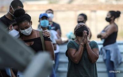 В Бразилии коронавирусом заболели 3 миллиона человек, умерли уже 100 тысяч