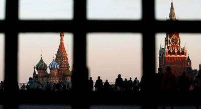 Перед голосованием по "обнуления Путина" в Кремле продавливали идею обострения на Донбассе - российский политолог