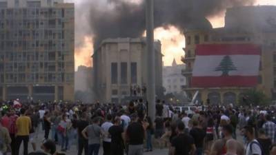 Освобождены захваченные протестующими здания министерств экономики и энергетики в Бейруте