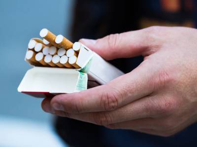 Эксперты рассказали о продуктах, которые помогут отказаться от сигарет
