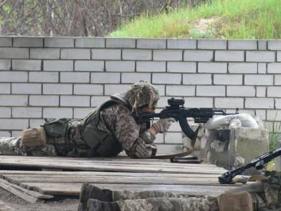 За сутки боевики на Донбассе восемь раз нарушили договоренности о прекращении огня – штаб ООС