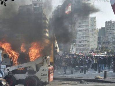Сотни человек пострадали в ходе протестов Бейруте