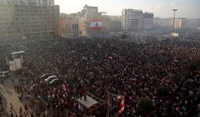 Протесты в Бейруте продолжаются: свыше 700 человек пострадали